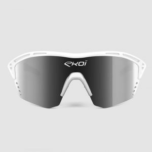 Persoevo4 EKOI S22 WHITE MIRROR CAT3 (1)