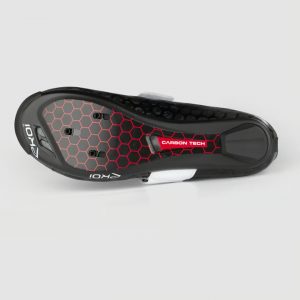 chaussures-triathlon-ekoi-tri-r4-light-noires (1)