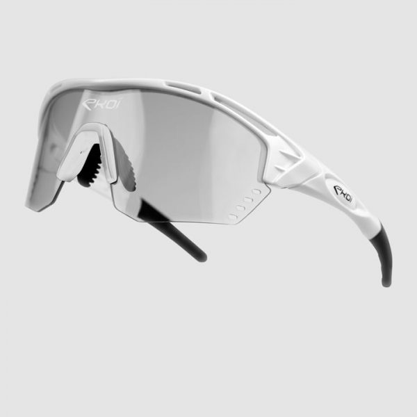 persoevo4-ekoi-s22-blanc-ph-cat1-2 (2) persoevo4-ekoi-s22-blanc-ph-cat1-2 (2)