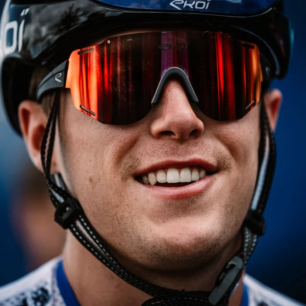 lunette-ekoi-carbone-noir-revo-rouge (7) lunette-ekoi-carbone-noir-revo-rouge (7)